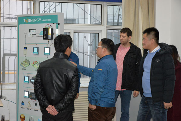 http://www.245542.com/uploads/allimg/181130/1-1Q13014050V31.jpg
